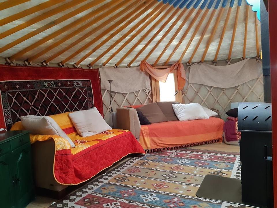 Hotel Jurta Az Erdo Mellett Dezsaval-Keresz-Tanya Pilisszentkereszt Exteriér fotografie