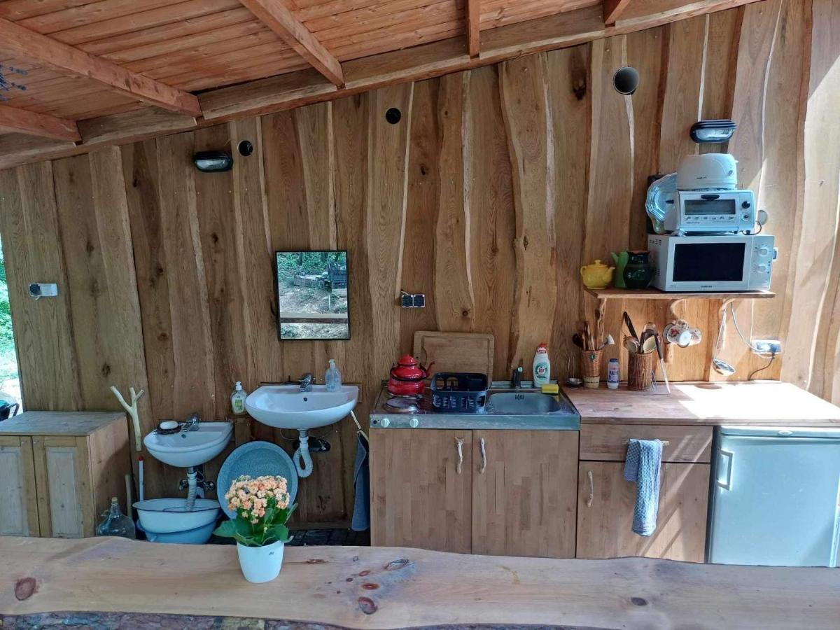 Hotel Jurta Az Erdo Mellett Dezsaval-Keresz-Tanya Pilisszentkereszt Exteriér fotografie